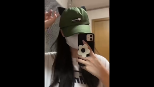 Viral Korean Pilot Duckbill Hat - Ins-Style Baseball Cap with Sunglasses for Spring & Summer