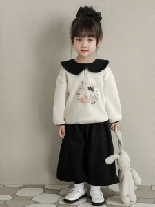 YOEHYAUL | Cute Bunny & Cat Printed Doll Collar Top