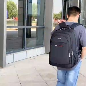 กระเป๋าเป้สีดำผู้ชาย แฟชั่นรุ่น M42  Backpack กระเป๋าเป้