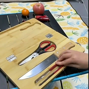 High quality kitchen knife with wooden chopping board kitchen gadgets Full set of tools knife + scissors + food clips Easy to carry