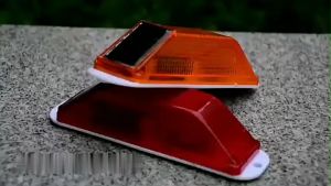 Warning Light blinker solar warning lights strobe warning decice for car 2 pair auto flashlight rechargeable for trunk tail signal light bike motorcycle led mictuning solar powered wireless safety outdoor waterproof beaco barricade fence night light