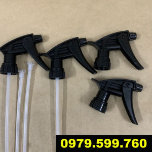 Đầu vòi xịt dùng cho Bình xịt hóa chất chăm sóc xe