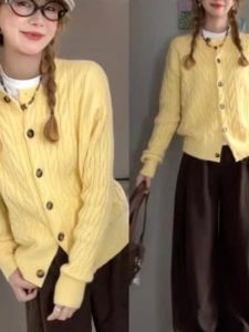 French Vintage Yellow Knitted Sweater Womens Casual College Style Spring Autumn Design Sense Quality Long Sleeve V Neck Coat