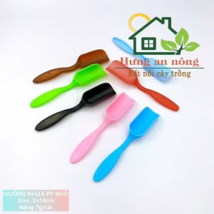 Dụng cụ làm vườn muỗng nhỏ xúc phân thay chậu đồ dùng nhà bếp nhựa PP cap cấp xem trong mô tả