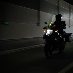 Motowolf Lampu Tembak L1-B New Version Waterproof Lampu Sorot 150 Watt Premium