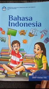 Bahasa Indonesia Kelas 8 SMP Kurikulum Merdeka Kemendikbud
