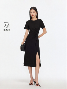 Vero Moda | Lyocell Side Slit Short Sleeve Little Black Dress