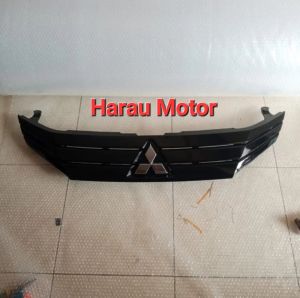 GRILLE DEPAN MITSUBISHI EXPANDER ORIGINAL