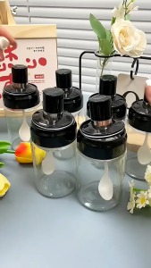 Set 4-5-6 Hũ Đựng Gia Vị Thủy Tinh Có Thìa Tiện Lợi (TẶNG KÈM 1 TÚI BỌC THỰC PHẨM) Hũ Đựng Gia Vị Kèm Thìa Múc Lọ Đựng Gia Vị Thông Minh Nhà Bế