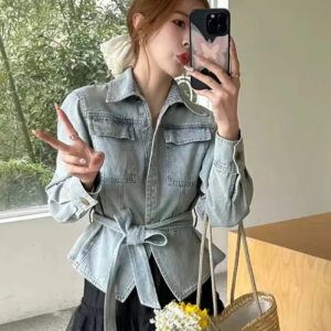 Retro Washed Denim Jacket Womens Spring 2025 New Style Slimming Belted Asymmetrical Top Fashionable Commute Regular Sleeve
