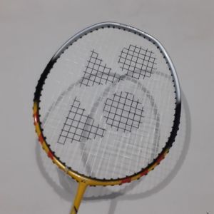 Raket badminton plus tas