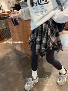 Vintage Hotgirl Asymmetric Plaid High-waisted Half Skirt