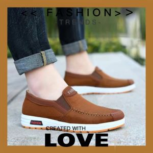 LHMoonlight New: รองเท้าชาย, รองเท้าลำลอง, รองเท้าผู้ใหญ่ วัสดุหนังกลับ น้ำหนักเบา ใส่สบายได้ทั้งวัน สำหรับหนุ่มออฟฟิศ ไม่ควรพลาดอย่างแรง
