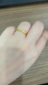 Poh Heng Jewellery 22K Crushed Ice Band in Yellow Gold [Price By Weight]