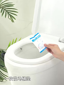 Toilet Seat Cover Alas Duduk Kloset Sekali Pakai Pelindung Dudukan WC Travel