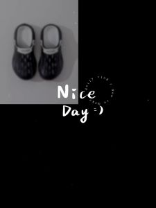 New summer clogs non-slip toe-toe slippers thick-soled beach sandals suitable for both men and women