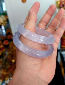 Vòng tay Mắt Mèo màu Tím pateo Đổi màu bản cối 1 sen sang trọng quý phái.