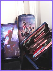 กระเป๋าใส่เหรียญสำหรับเด็กแบบแนวตั้งมีช่องใส่บัตรหลายช่องลายการ์ตูนอนิเมะยอดนิยมสไตล์ญี่ปุ่นและเกาหลีกระเป๋าสตางค์แบบถือแบบยาวพิมพ์ลายแบบลำลองสำหรับเด็กชาย