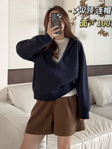 plus Size Womens Hoodie Short Loose Fit V-Neck Sweatshirt Korean Style Autumn Fashion plus Size Comfortable Slimming Top