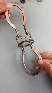 Câu đố thử thách tháo vòng móng ngựa cổ điển