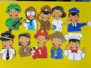 สื่อ การ์ตูน อาชีพต่างๆ ขนาด 20*15 ซม. 10ชิ้น150บาท