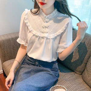 ฤดูร้อนใหม่จีบไม้หูคอรอบคอ Vintage Disc หัวเข็มขัดแขนสั้นสีขาวเสื้อชีฟองผู้หญิงฉบับภาษาเกาหลีสไตล์ Ruffled Edge เย็บหวานออกแบบแขนฟอง Elegant เสื้อ