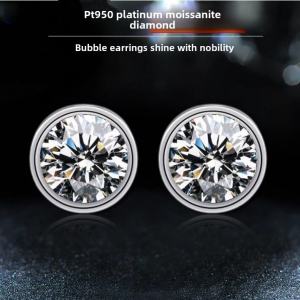 Classic Six-Claw Platinum PT950 Diamond Stud Earrings for Men And Women Non-Irritating 18K White Gold Mozambique Quartz Stones