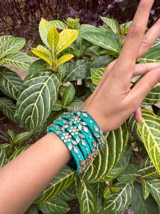 Premium Silk Thread Bangles Dark green/ Deepawali gifts/ Pooja gifts/ return gifts/ return favours / Diwali gifts Indian bangles/ Pooja gifts/ return gifts