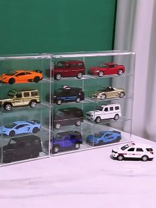 Rak Hotwheels Akrilik Transparan Isi 8 Slot Rak Diecast 1:64 Dengan Tutup