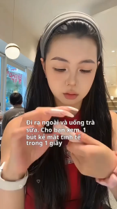 Bút Kẻ Mắt Dạng Tem 2 Đầu Dễ Dàng Sử Dụng Tiện Lợi Chống Lem Là Chiếc Kẻ Mắt Nên Có Của Chị Em Dễ Dành Sử Dụng Tiện Lợi