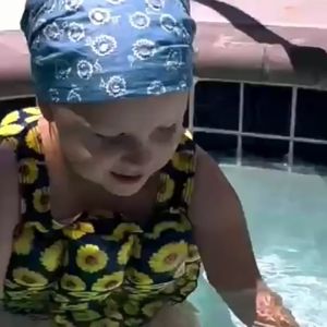 LYZRC Octopus Marine Animals Childrens Bathing Toys TPR Water Playing Toys Octopus Baby Octopus