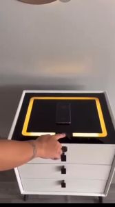 Tủ đầu giường thông minhTap đầu giường 3 ngăn có khóa vân tay cao cấp kèm sạc không dây cổng USB và loa bluetooth