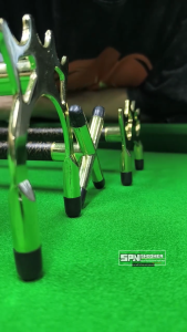 ไม้เร็ท VIP ขนาด 5 ฟุต ไม้เร็ทสีดำแต่งอะไหล่ทอง น้ำหนักเบา สามารถสั่งพร้อมหัวเร็ททองเหลือง มีให้เลือกได้ 3แบบ