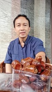 Kurma Mesir Madu Premium: Camilan Khas Timur Tengah