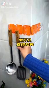 Thanh 6 Móc Dán Tường Siêu Dính Mẫu Mới Treo Đồ Quần Áo Khăn Đồ Dùng Nhà Bếp - Móc Treo Quần Áo Dán Tường 6 Chấu