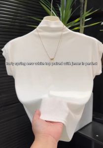 Oatmeal Color Half-High and Stand Collar Fitted Base Layer for Autumn and Winter 2026 New Style