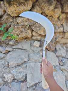 ARIT  BEDDOG / SABIT RUMPUT 02 TAJAM  SIAP DI GUNAKAN BERKEBUN BERLADAN ARIT MADURA TERLARIS TERBARU.