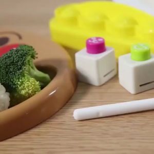GGS HL0394 Cetakan Nasi Bento Bulat Bola Gulung Plus Centong Rice Ball Shaker Bento Rice Ball Mold