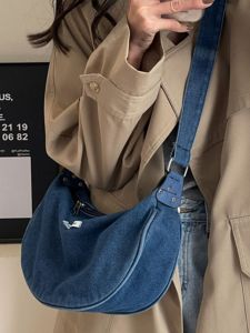 Messenger Bag Men Fashion Brands Japanese Style Dumpling Bag Female Student Ins Casual Shoulder Crossbody Bag Large Capacity Denim Backpack