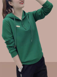 เสื้อสเวตเตอร์คอวีแขนยาวทรงหลวมสำหรับผู้หญิง ฤดูใบไม้ผลิ 2023 เสื้อเชิ้ตทรงหลวมแบบสวมหัว ลายดอกไม้ ผ้าฝ้ายผสม