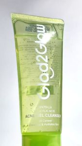 GLAD2GLOW Centella Salicylic Acid Acne Gel Cleanser 70ml Facial Wash Jerawat Komedo Sabun Cuci Muka