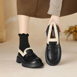 Leather Fleece Lined Slip-On Thick Heel Womens Loafers British Style Cotton Shoes Large Size 41 to 43 round Toe mid Heel