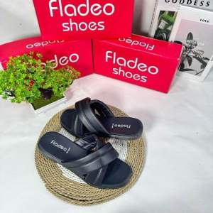 Sandal Wanita Fladeo Terbaru Kekinian Model Silang Sendal Cewek Slip-On 2025 Selop