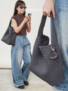 กระเป๋าโท้ตความจุขนาดใหญ่ ผู้หญิง กระเป๋าโท้ตดําน้ําสานตะกร้า เทรนด์แฟชั่น นุ่ม ผ้าปิดหัวเข็มขัดแม่เหล็ก ลำลอง กระเป๋าสะพายไหล่