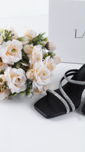 Giày cao gót thiết kế quai ngang phối kim loại sang trọng chất liệu da thương hiệu LaCamie GC5B0095