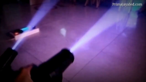 COD Illumsolid Lampu Disco laser sensor suara musik sorot panggung LED RGB DMX512 240V 30W YS-P01