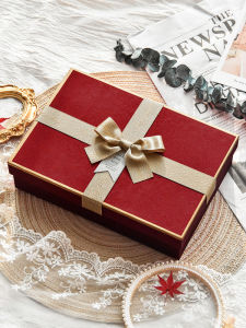 กล่องของขวัญเครื่องสำอางสีแดงขนาดใหญ่ กล่องของขวัญวันหยุด กล่องของขวัญแต่งงาน กล่องว่าง กล่องของขวัญ กล่องของขวัญ