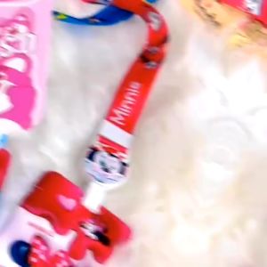 3D Name Tags Kartun Karakter Tali Gantungan/ Card Karakter Tali/Card Holder Kartu/Kawaii Pelindung Kartu/Dengan Tali Lanyard Leher