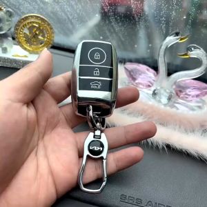 Ốp TPU bảo vệ chìa khóa Xe Hơi Kia K3 Cerato Soluto Seltos... loại 3 Nút Và móc khoá Logo.