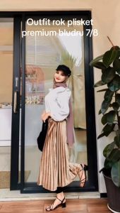 ROK PLISKET 7/8 BLUDRU VELVET IMPORT/Rok Bludru velvet Pendek